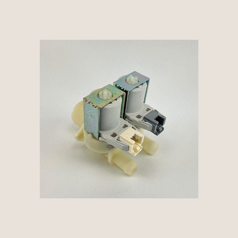 Válvula solenoide 2 vías 180° original Beko lavadora 2836480100